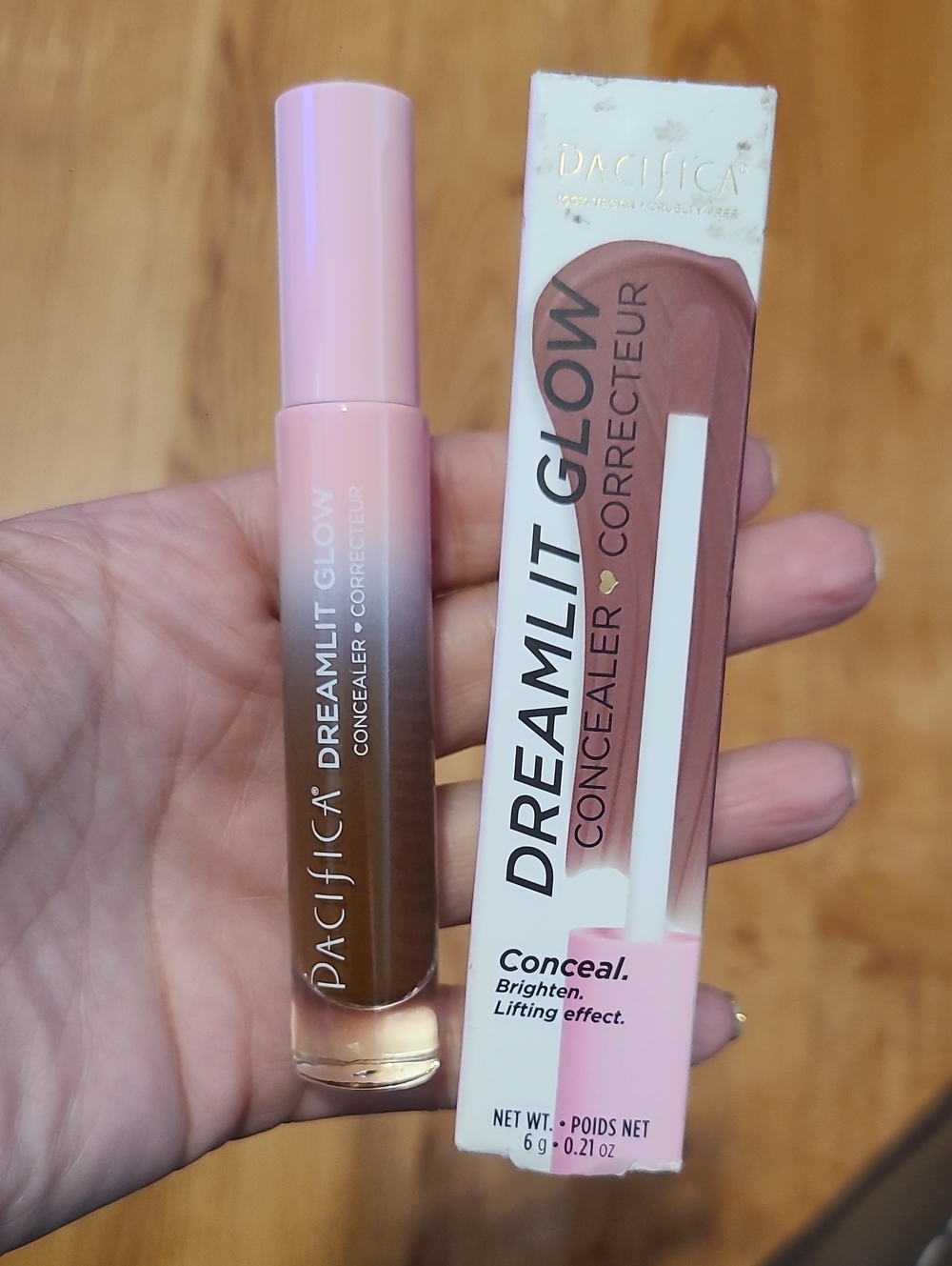 Pacifica Dreamlit Glow Full Coverage Concealer, shade 3, Vegan, NIB